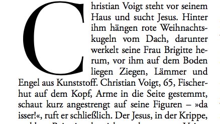 ValSchnian's tweet photo. Im Haus der Voigts brennen zur Adventszeit 15.000 Lichter, auch in diesem Jahr, trotz Energiekrise – ich habe mit ihnen darüber gesprochen, warum, wo doch alle zum Sparen aufrufen.

Diese Woche @DIEZEIT im Osten: https://t.co/YAPc31ak80 https://t.co/zlWseVJ8Tw