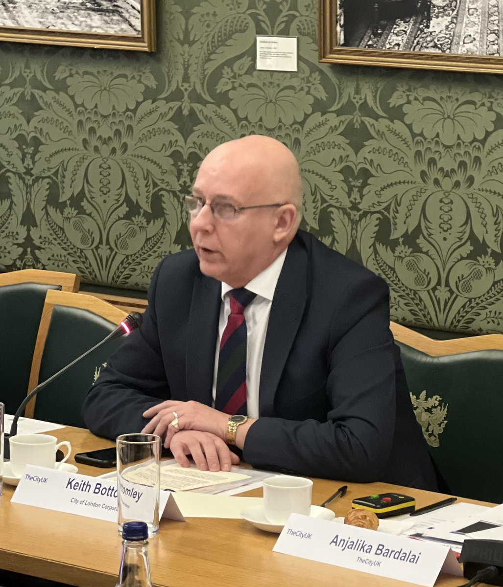 TheCityUK's tweet photo. Our host for today @Keithbottomley from @cityoflondon highlights the supportive government policies that have enabled the growth of UK Islamic finance and helped to make the UK the leading Western hub for Islamic finance. Read more here: https://t.co/4eDiCC5kna @DDCAPGroup https://t.co/nRYqoOGEHi