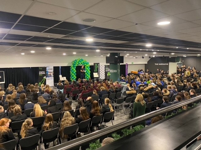 Harriet Bunting tweet media