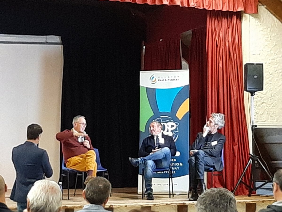 👍👎 Maïs or not maïs telle est la question ! #agriculture
Source de fraîcheur et de nourriture lors de dégradation sur le blé pour <a href="/acmg54JFB/">Berthoumieu Jean-Fra</a> et trop consommateur pour Antoine Orsini.
Un juste milieu se discute ! #cop47 #changementclimatique