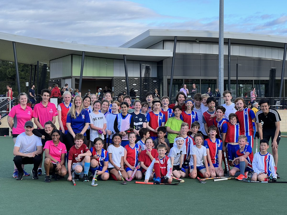 AngelaBarney (@angeandbarney) on Twitter photo Final Round of Summer 6s for <a href="/KBHBrumbies/">KBH Brumbies</a>. This snap is the u14/u12 crew, their umpires and their coaches. Well done to everyone who played their part in creating this fun and exciting comp for the kids. <a href="/hockeyvictoria/">Hockey Victoria</a> …the future of hockey is bright. #gobrumbies 🔵⚪️🔴 Final Round of Summer 6s for <a href="/KBHBrumbies/">KBH Brumbies</a>. This snap is the u14/u12 crew, their umpires and their coaches. Well done to everyone who played their part in creating this fun and exciting comp for the kids. <a href="/hockeyvictoria/">Hockey Victoria</a> …the future of hockey is bright. #gobrumbies 🔵⚪️🔴