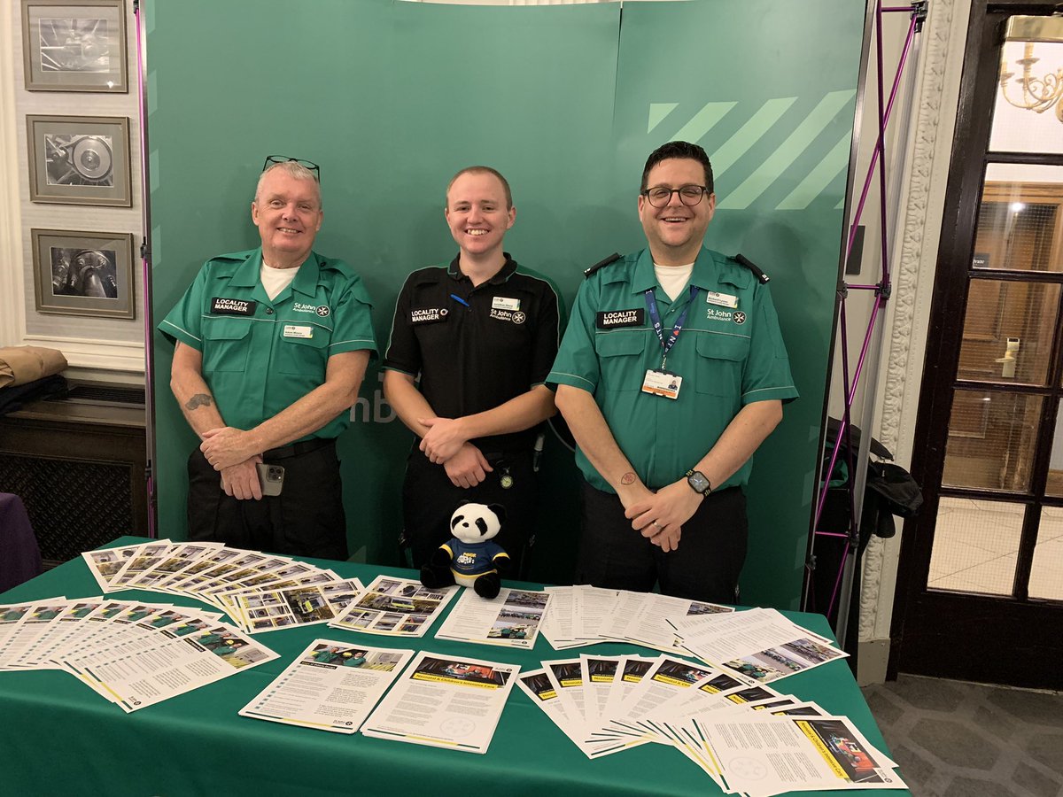 emma_cd1's tweet photo. Really proud to be representing @stjohnambulance with the @SJAOperations team as Gold sponsor at the Neonatal Conference in Sheffield https://t.co/kM19V37BXT