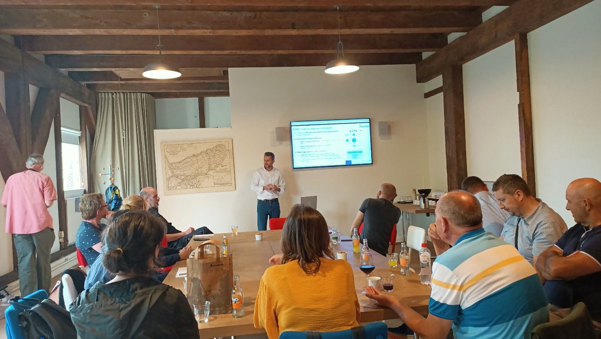 UNESCOVenice's tweet photo. From the #SavaRiver basin to the #Netherlands: #SHELTER Peer-Learning study tour gathered experts on #flood risk management and #culturalheritage protection, who shared knowledge, experiences and management practices for emergency responses. 🏛🏞💡
#ISRBC https://t.co/OviOJH1vxC https://t.co/dDQ7jz8ngP