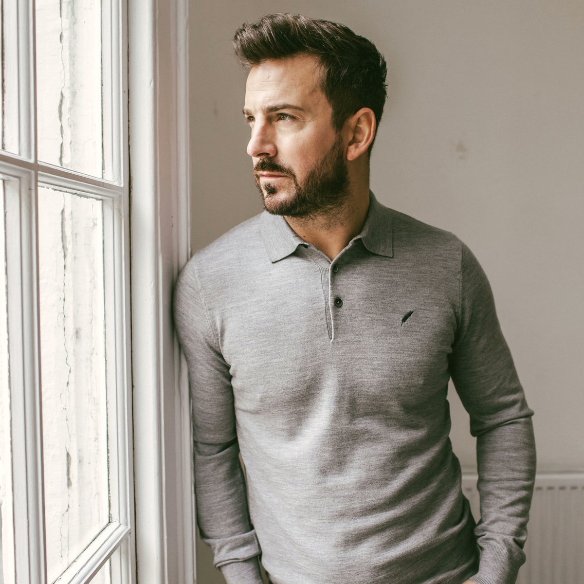 Combine comfort and style with our bestseller - the Henley. 
#benedictraven #bestseller