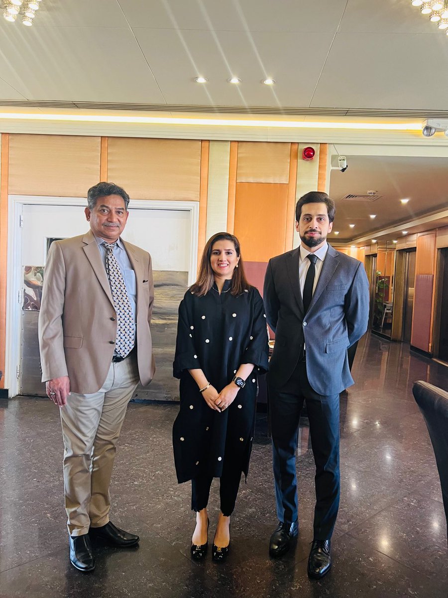 SardarAbubakr's tweet photo. Successfully completed PKR 2 BILLION TFC Capital Raise with support of leading FIs, a first for Mobilink Bank. This will further enable our vision for financial inclusion for all 🇵🇰. #digital #js #hbl #ubl #nbp #abl #pkic #poic #alfalah #askari #jazz #veon #mmbl @taimoorfarid https://t.co/rZb1RAYgDx