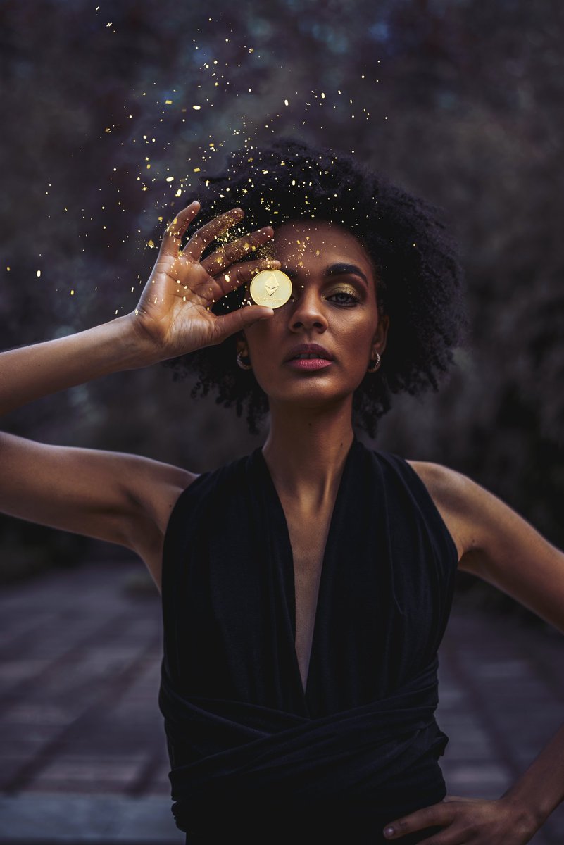 GM dears &amp; happy Thanksgiving to my USA frens! ☀️

What are you grateful for today?

I'm thankful for all the frens (<a href="/NFTGoddesses/">NFTGoddesses</a> is a big part of that), opportunities, exhibitions, sales &amp; lessons that this NFT journey has given me. ✨

Not always easy, but that's the way. 💙