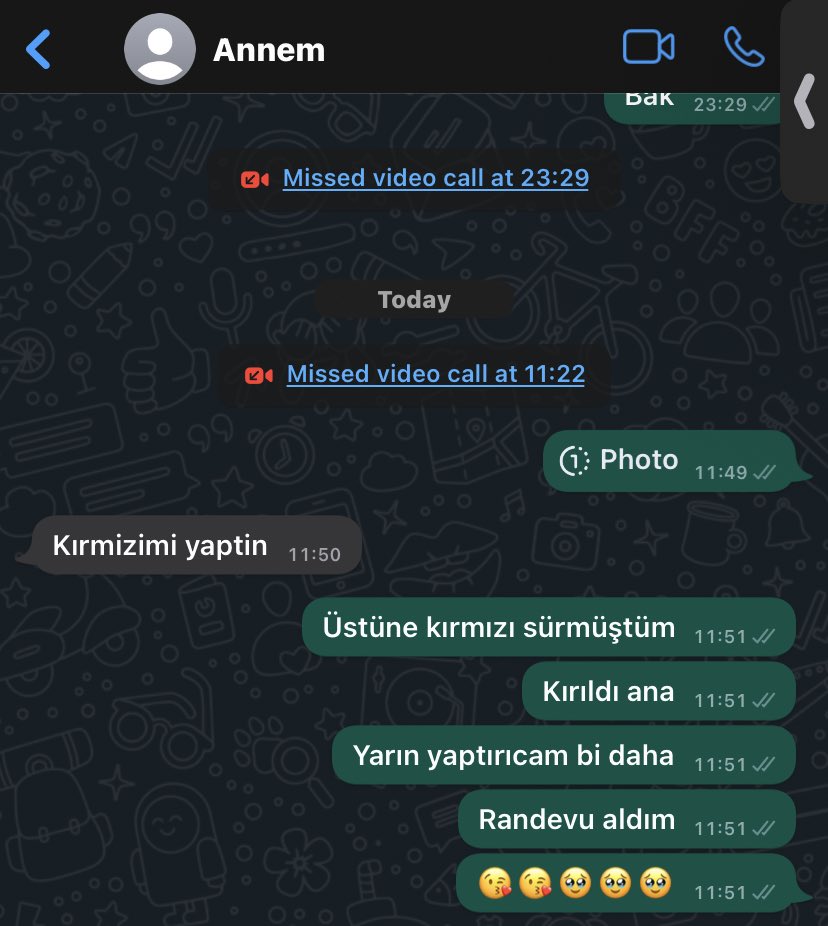 Her hafta protez yaptırdığım için annemden engel yedim