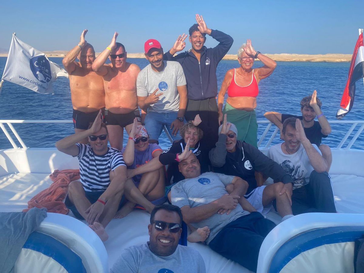 circle_divers's tweet photo. Still spotting the good stuff. Lucky peeps on Eagle Ray. 

To join our diving adventure 
Contact us here 👇🏼
🌐 https://t.co/uUNtQrfn9K 
📧 info@circledivers.com 
📱+20100 060 8497 #sharks #redseasharks #circledivers https://t.co/BwTiLOIPtm