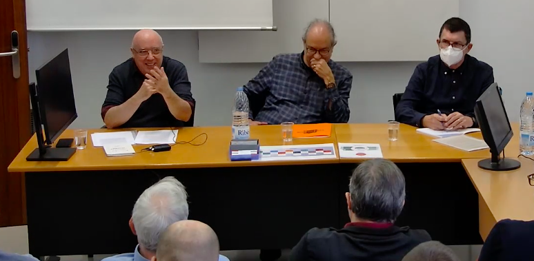 jotaemi's tweet photo. Enric Tello parla sobre com #FranciscoFernándezBuey, Manuel Sacristán i Giulia Adinolfi van fundar la primera revista ecosocialista del món: #mientrastanto. «El seu era un marxisme molt lliurepensador».
En directe: https://t.co/ZJ8cHrqPIE https://t.co/d4kFogLfX8