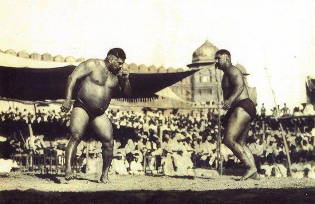 The Aureus Press On Twitter The Great Gama Left Undefeated In 60 Yrs Won 1910 Heavyweight
