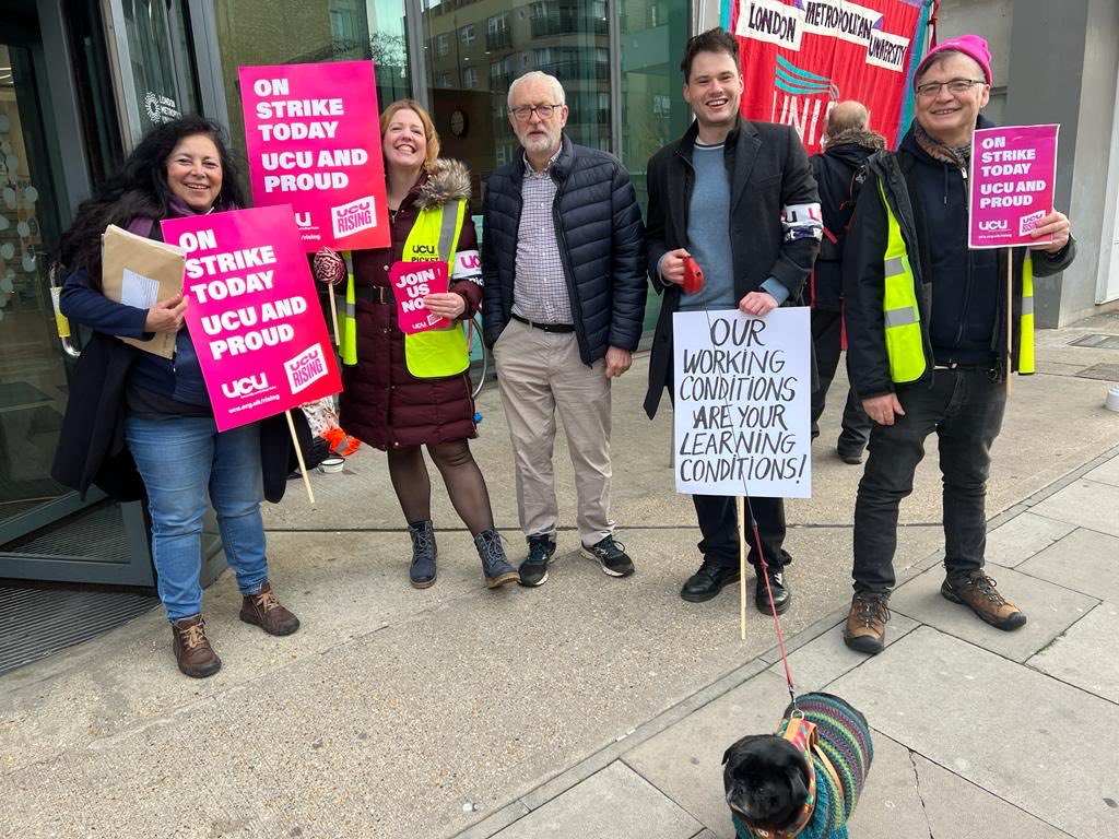 UCU at London Met is #rising (@ucu_londonmet) on Twitter photo Thanks to JC for joining the London Met picket and supporting the UCU strike for fair pay and working conditions #ucurising <a href="/jeremycorbyn/">Jeremy Corbyn</a> <a href="/LondonMetUni/">London Met Uni</a> Thanks to JC for joining the London Met picket and supporting the UCU strike for fair pay and working conditions #ucurising <a href="/jeremycorbyn/">Jeremy Corbyn</a> <a href="/LondonMetUni/">London Met Uni</a>