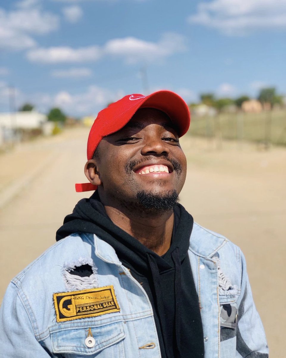 Stay True Sounds (@staytruesounds) on Twitter photo 🚨Have you set your alarms?🚨
Coz in less than 24 hours <a href="/ChronicalDeep/">📍Hayi Baba OUT NOW! 🔥🚀</a> ‘Claps Back,’ with a remix package of some of his best tunes👏🏽🎬📻
Pre-save 🔗👉🏼 africori.to/clapsback
#deephouse #expensivemusic #staytruesounds 🚨Have you set your alarms?🚨
Coz in less than 24 hours <a href="/ChronicalDeep/">📍Hayi Baba OUT NOW! 🔥🚀</a> ‘Claps Back,’ with a remix package of some of his best tunes👏🏽🎬📻
Pre-save 🔗👉🏼 africori.to/clapsback
#deephouse #expensivemusic #staytruesounds