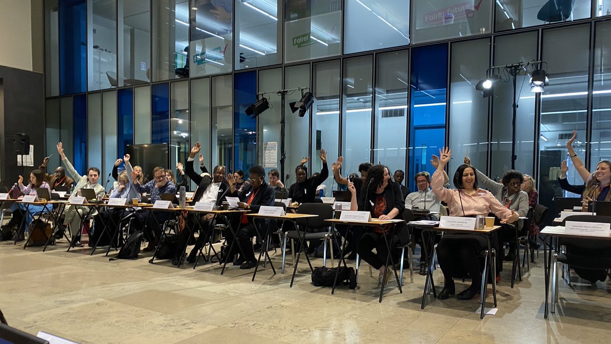 VMMChamberlain's tweet photo. Despite Labour conference voting for Proportional Representation, Labour Cllrs in Southwark chose to unanimously REJECT #fairvotesnow or lose the Labour whip.
Our unfair electoral system robs millions of voters of a voice & fuels broken politics & unfairness like housing crisis https://t.co/HxavfTdU8G