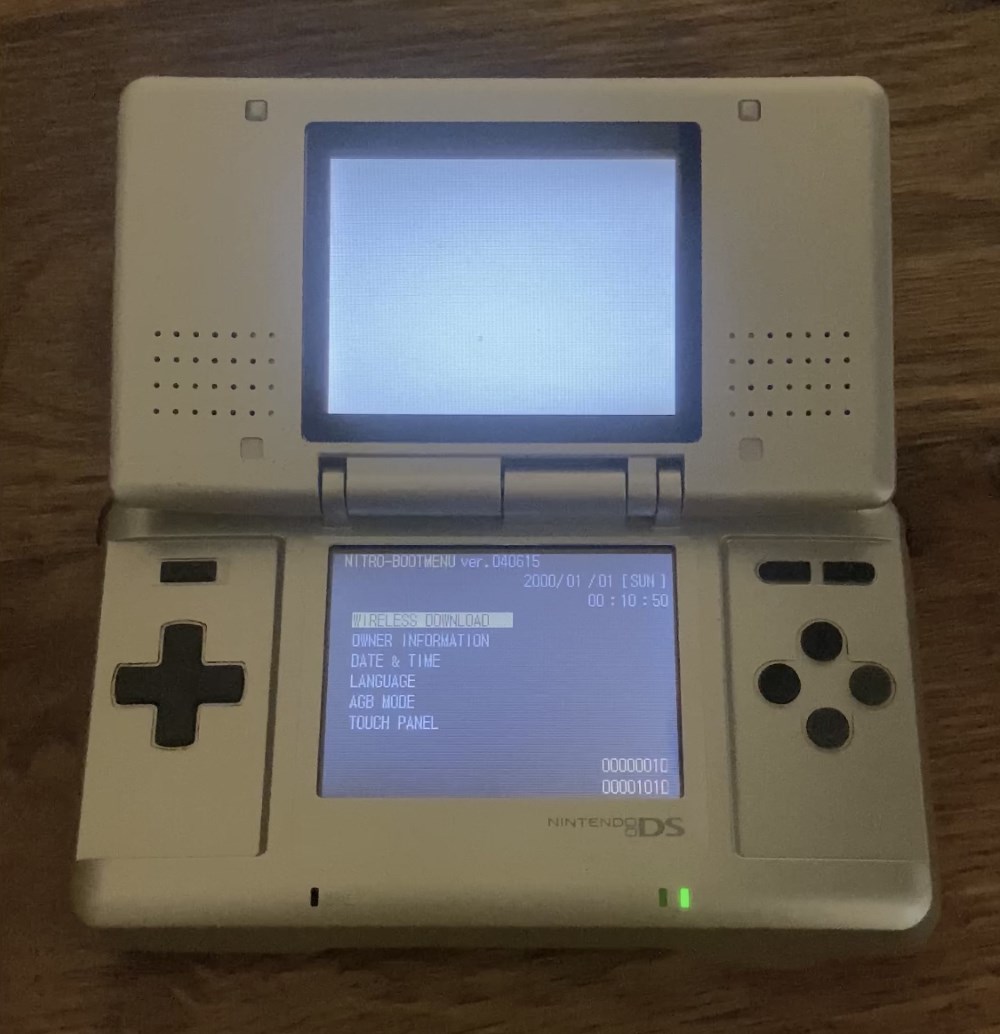 Forest of Illusion on Twitter: "We've preserved another prototype of the Nintendo  DS firmware! This one is ver 0.40615, and is much earlier than the one we  released a few months back,