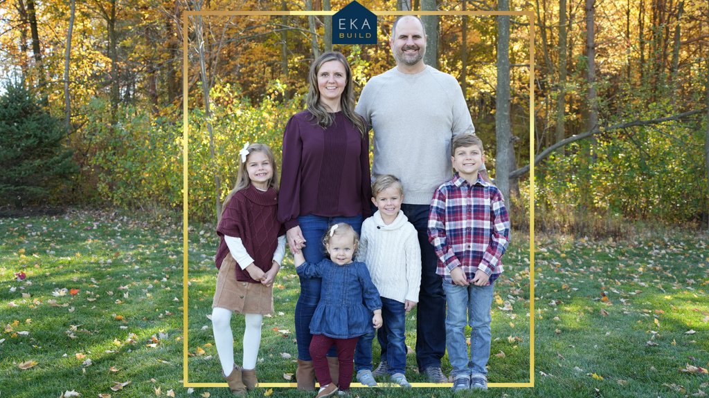 ekabuild's tweet photo. Happy Thanksgiving from our family to yours! We are: 
Thankful for another year with family by our side.
Grateful for the trust of our clients.
Blessed beyond measure.

#HappyThanksgiving https://t.co/6pxlJiNhOr
