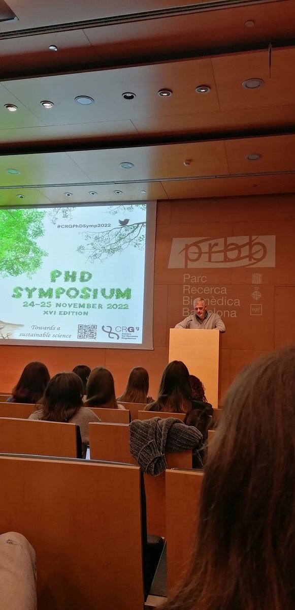 v_erconi's tweet photo. #CRGPhDSymp2022 let's begin! https://t.co/DtBejn2iQA