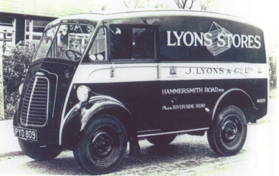 MorrisComm's tweet photo. Whether it’s getting people to an event or promoting a new product or service – over the years the J-type has worn a great number of company liveries and distinctive paint schemes.
#tbt #throwbackthursday #morrisj #jtype https://t.co/A724KrgNGh