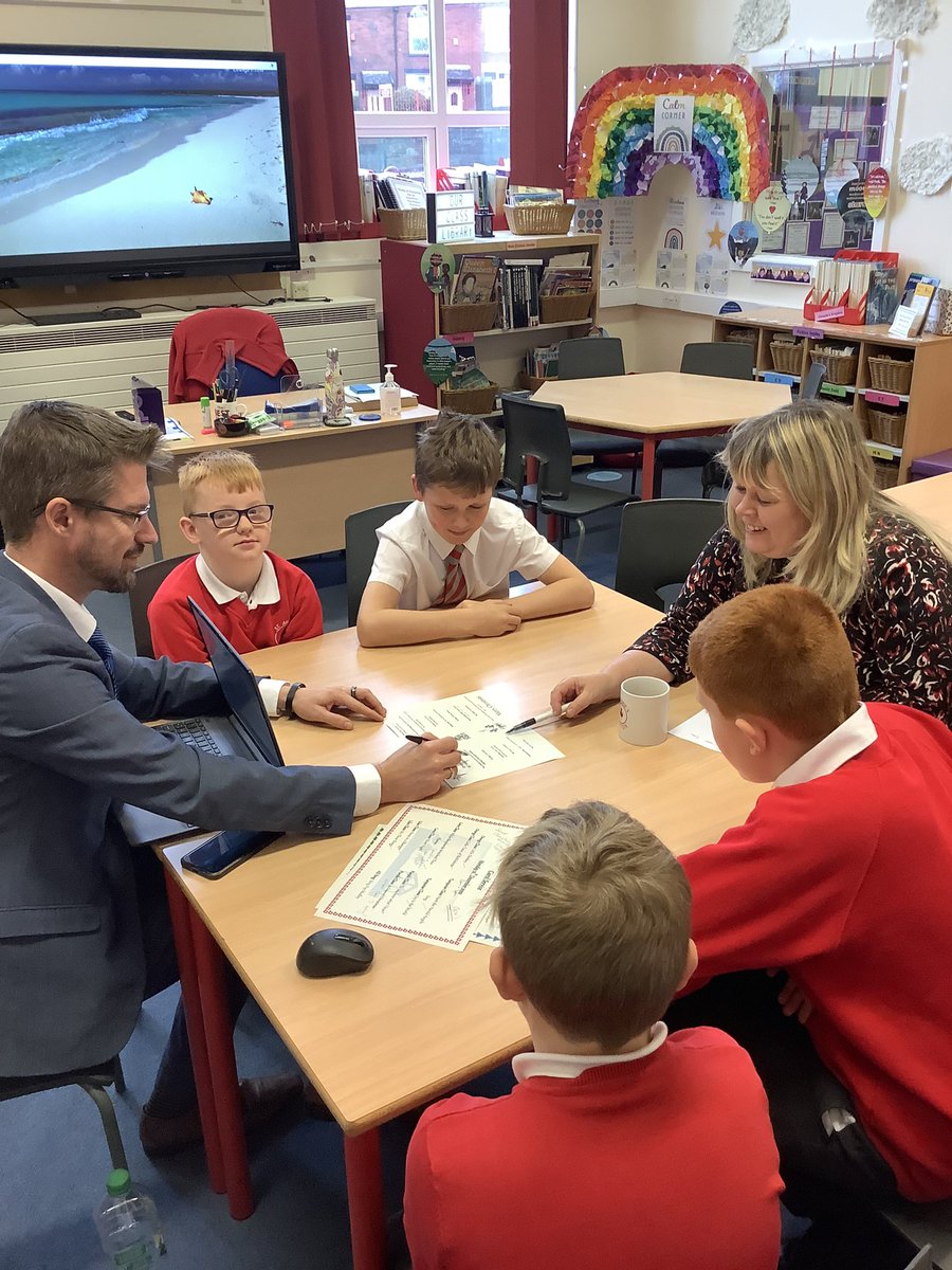 St Anne's Royton tweet media