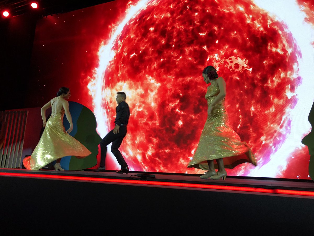 Comenzamos con pasión el XVI Congreso de Escuelas Católicas en Granada, tres días para el verdadero encuentro con 1.800 congresistas e invitados. GRACIAS a TODOS! #InspiradoresDeEncuentros <a href="/ecatolicas/">Escuelas Católicas</a>