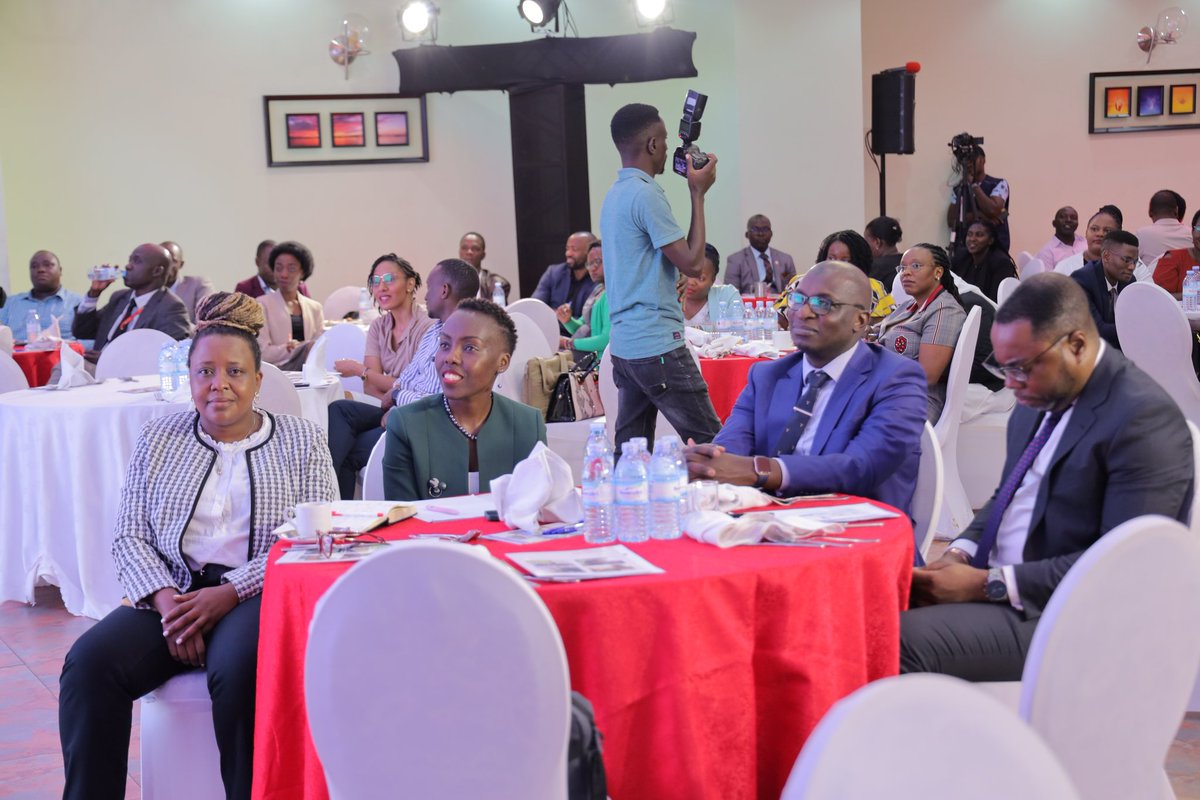 LaneUganda's tweet photo. HR Manager Breakfast Meeting
# Employee Wellbeing and the changing work environment.
With #Prudentialug covered by the generals
#laneproduction
#documentaryfilmmaker
#livebroadcasting
#livestreamgenerals
#videoconferencing
#lanephotography https://t.co/41E1Ne7iB3