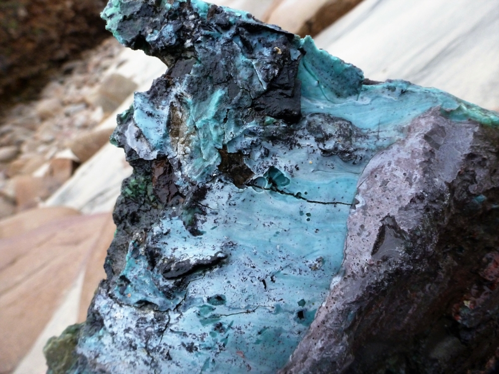 Portheras's tweet photo. Massive #Plastiglomerate washed ashore this morning. Type of #PyroPlastic caused by illegal burning/dumping of plastics @CleanCornwall @Cornish_PPC @sascampaigns @2minuteHQ @DesignMuseum https://t.co/rVhzY959hu