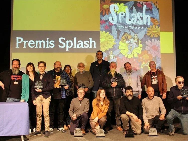 EduMcGuinness's tweet photo. Todo esto mano a mano con mi compañera de fatigas tebeiles @iria #splash2021 #splashsagunto #festivaldecomic https://t.co/hyU2a5deFT