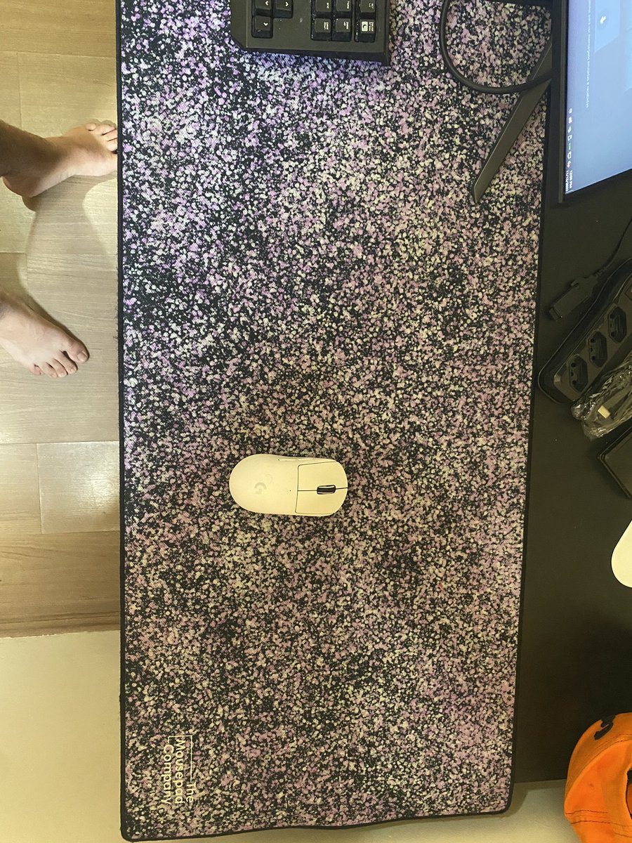 MalokaFN's tweet photo. VENDO 

Mousepad Inked Gaming 90x40

Mouse pad company thorium 90x40

No preço..
DM https://t.co/OCcS1ek5wl