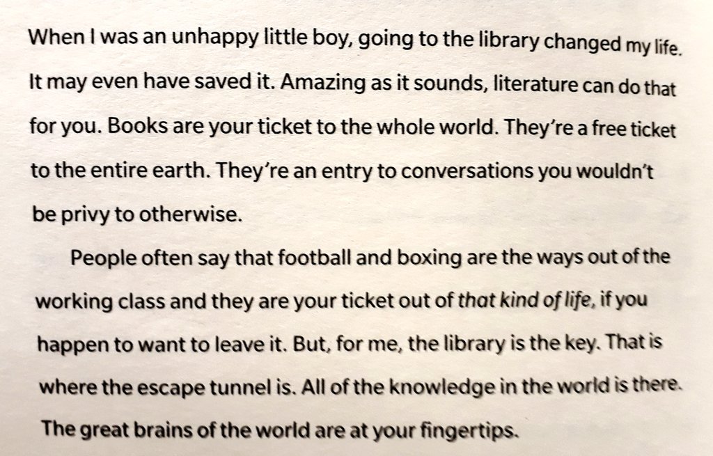 Happy Birthday to the legendary Sir Billy Connolly who turns 80 today 🎉 #lovelibraries
