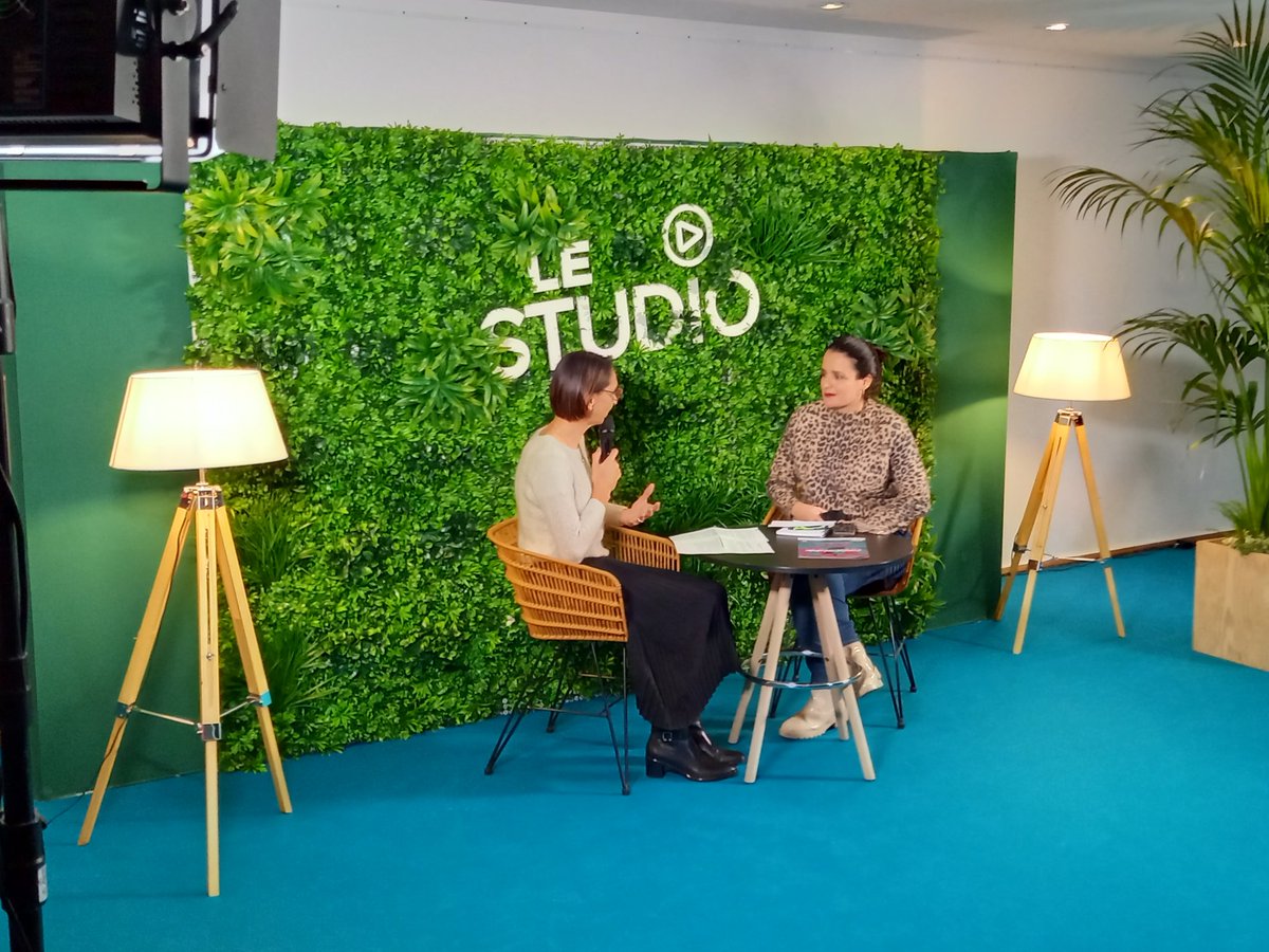 CCINantes's tweet photo. [#Entreprendre]
💬​A l’occasion de #GoEntrepreneurs #Nantes, Hélène Dubernet, vice-présidente en charge de l’entreprenariat nous parle des enjeux de la #transmission.
La @CCINantes accompagne les cédants et repreneurs dans leurs projets : conseils, réunions d'infos, diagnostics. https://t.co/kCfNOR8vrl