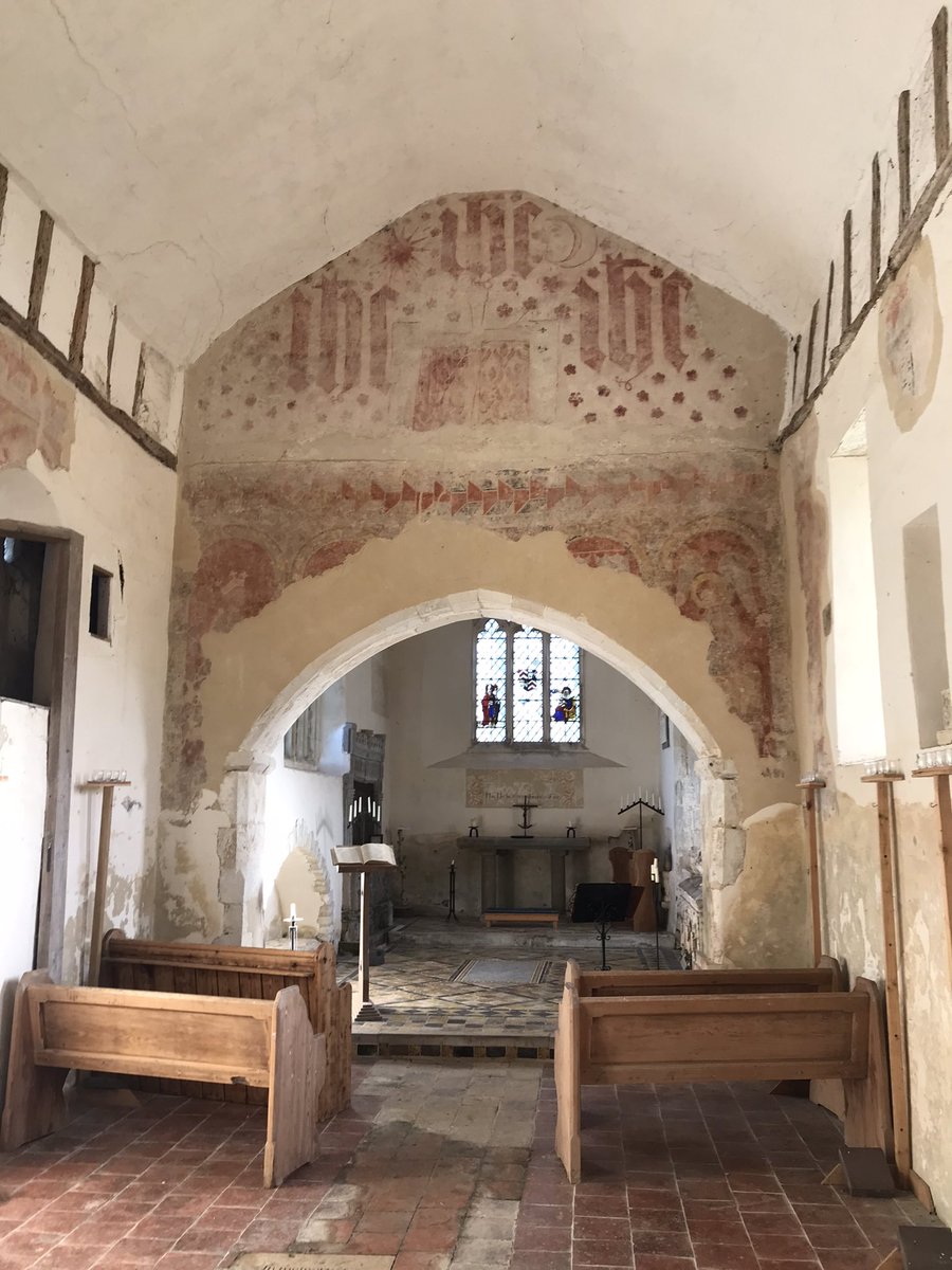 cct_conserve's tweet photo. Whilst I don’t have one favourite  @TheCCT church there are some that  make my heart sing - amongst those is St. Thomas, East Shefford in Berkshire, and in the crisp autumn sunshine it is glorious to be here! https://t.co/5Mx9rLHQxE