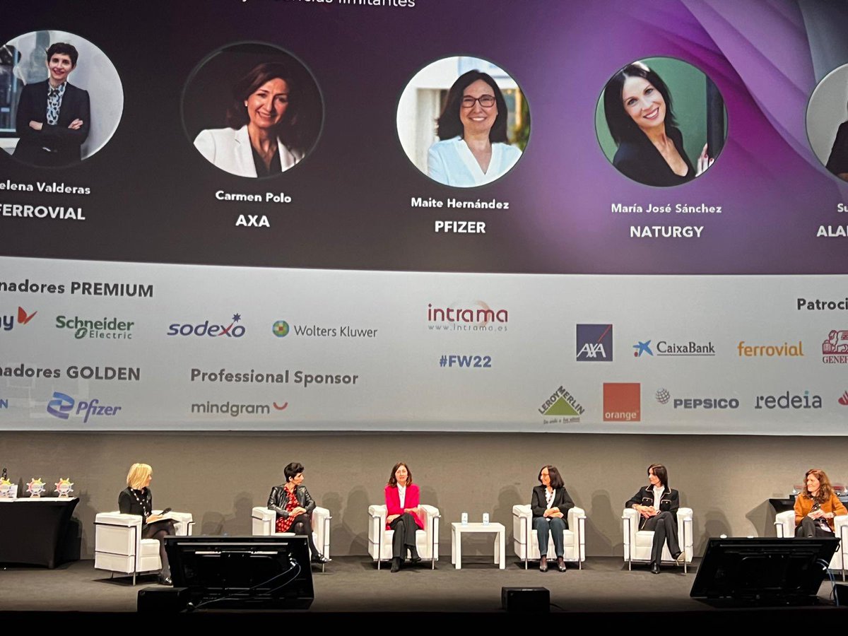 🗓️ Estamos en el Congreso de #diversidad e #inclusión #FW22 de <a href="/Intrama_es/">Intrama</a>, donde <a href="/CarmenPolo14/">Carmen Polo</a> participa en el panel sobre liderazgo femenino, sesgos inconscientes de género y creencias limitantes 🗣️
