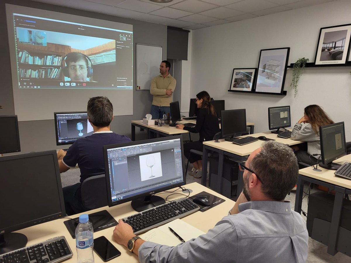 Ayer comenzó nuestra nueva edición de 3DSMAX+VRAY🎉 en presencial y streaming ¡en pantalla tenemos a nuestro alumno Manuel desde Argentina!✨✨Nos espera un gran curso💪🏽

#renderlovers #autodesk #ensenyem #3dmax #vray #presencial #streaming #diseñodeinteriores #escuelabim