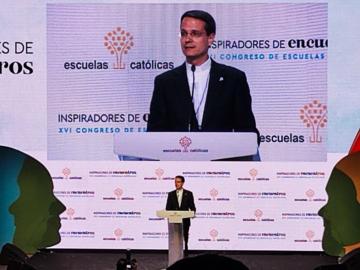 EC_Andalucia's tweet photo. Nuestro presidente, @MiguelCanino, interviene en la inauguración del XVI Congreso de @ecatolicas para dar la bienvenida a todos los asistentes. https://t.co/9ifJNi2Ej2