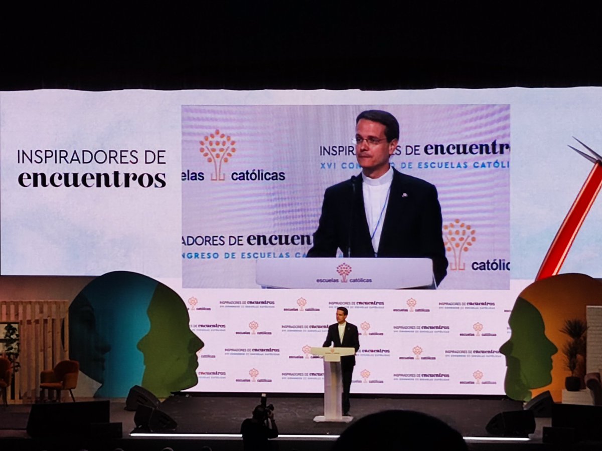 EC_Andalucia's tweet photo. Nuestro presidente, @MiguelCanino, interviene en la inauguración del XVI Congreso de @ecatolicas para dar la bienvenida a todos los asistentes. https://t.co/9ifJNi2Ej2