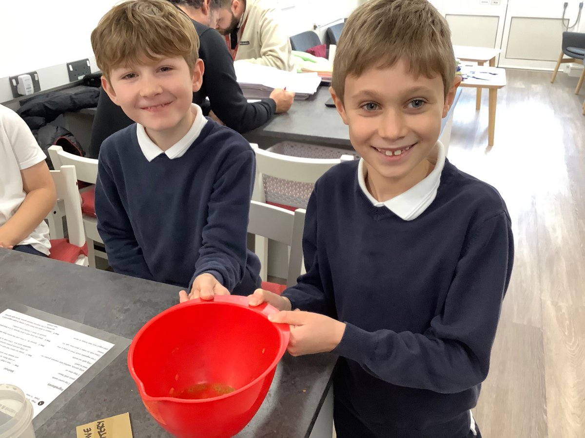 SullyPS's tweet photo. #SPSYear4 have been busy planning, preparing and making soup this week. Watch this space for more information soon about how you can buy some of our delicious and warming carrot & lentil soup π₯ #SPSScienceAndTechnology https://t.co/TX9vkYOVzc