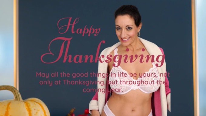 Gobble gobble!! https://t.co/c002LsFgcm