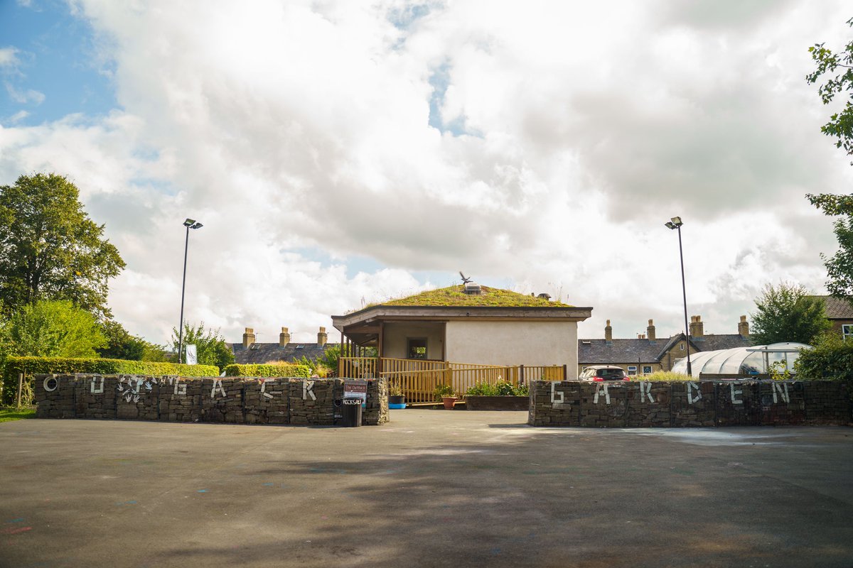 PollinatorsPark's tweet photo. We’re really excited that our home the @OutbackGardenHX is up for the Great &amp; Green award at tonight’s @CalderdaleFound Community Awards! 

Good luck! 🤩 https://t.co/e2YVy5XDbe