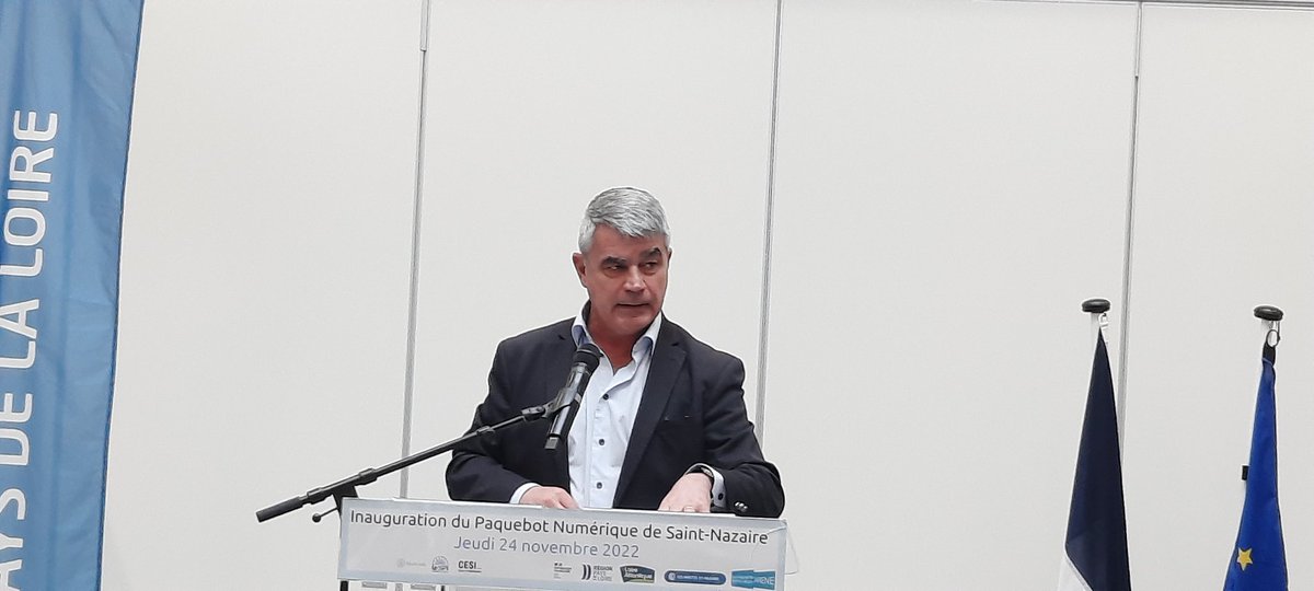 [#Paquebot] Inauguration du Paquebot Numérique à  <a href="/VilleStNazaire/">Saint-Nazaire</a>. 🏬

Un projet fédérateur pour notamment développer la formation et les compétences numériques sur le territoire👨‍💻. 

Avec les acteurs du projet, fierté de voir cette ambition se concrétiser🤝
