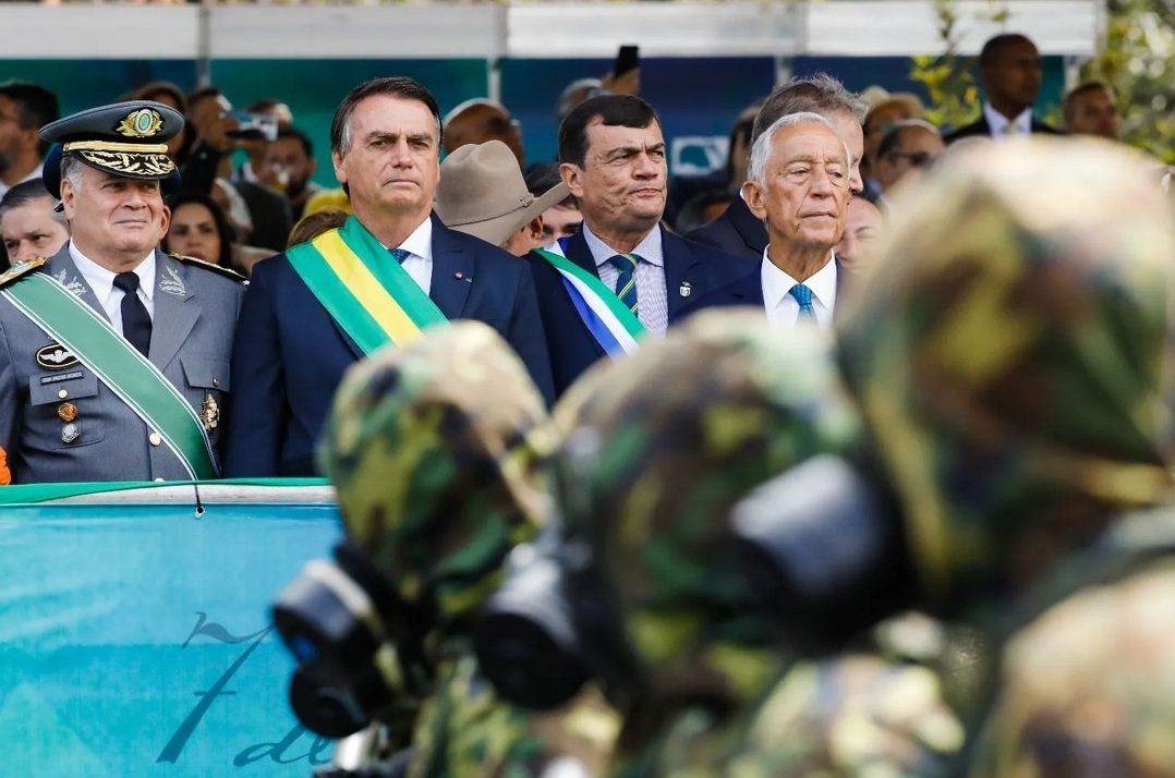 maiconsulivanbr's tweet photo. Ele não desistiu de nós, não desistiu do Brasil. Não desistam também! 🇧🇷 https://t.co/7sQf8vXRIx