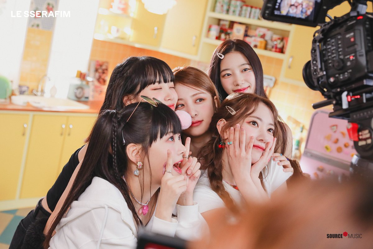 나도 모르게 너무 예뻐서 홀린 듯 저장해버림...