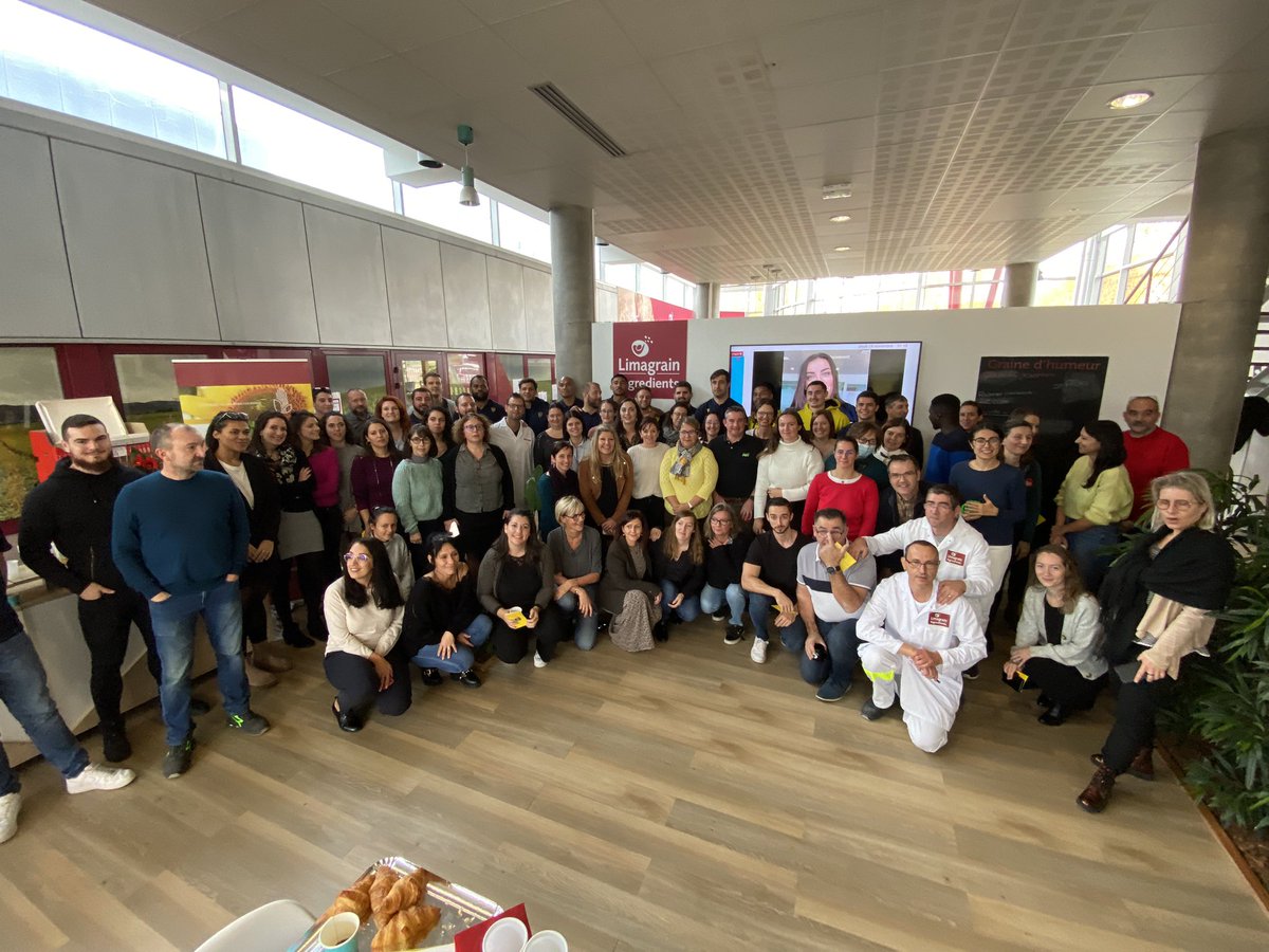 Limagrain (@limagrain) on Twitter photo Visite surprise de <a href="/ASMOfficiel/">ASM Rugby</a> chez <a href="/LimagrainCI/">LimagrainIngredients</a> ce matin ! Un renfort de haut-niveau pour toutes les équipes #Limagrain. 💪
Fier d’être partenaire majeur du club #ASMRugby depuis 2009 🏉 Visite surprise de <a href="/ASMOfficiel/">ASM Rugby</a> chez <a href="/LimagrainCI/">LimagrainIngredients</a> ce matin ! Un renfort de haut-niveau pour toutes les équipes #Limagrain. 💪
Fier d’être partenaire majeur du club #ASMRugby depuis 2009 🏉