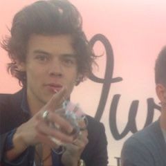 hst6lss's tweet photo. #NewProfilePic https://t.co/wcd9VkOl5D