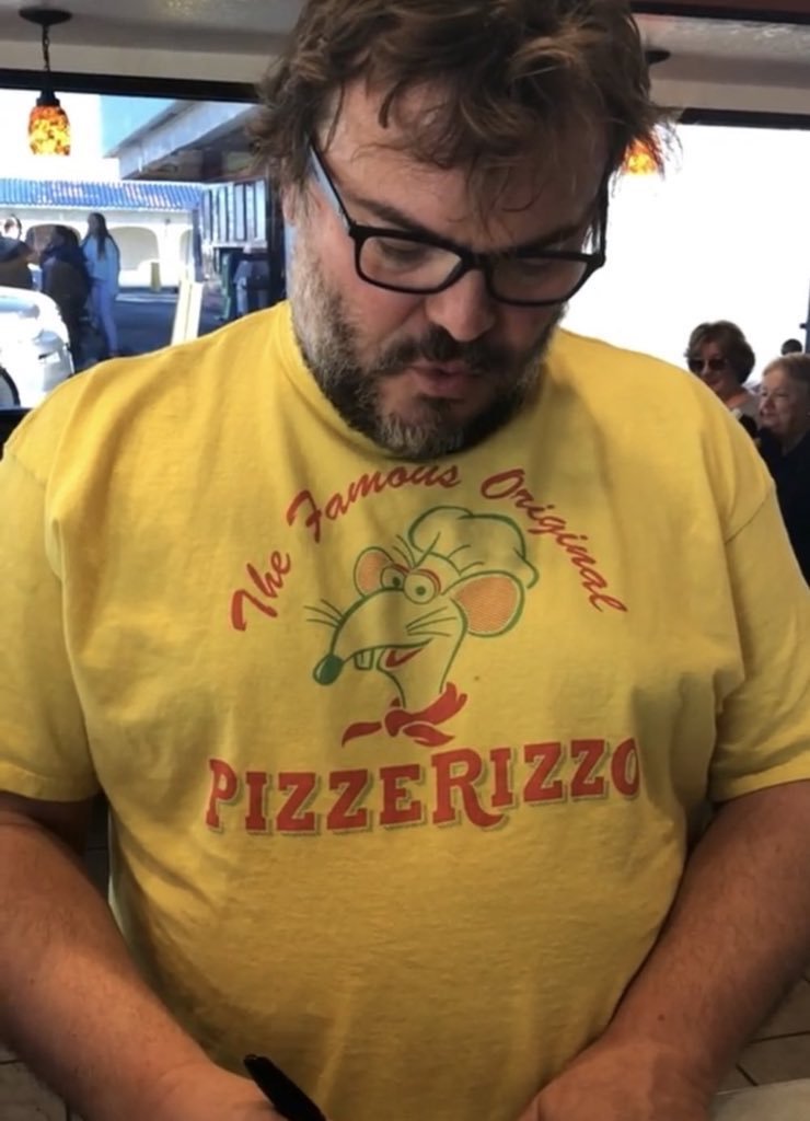 TheHorizoneer's tweet photo. thankful today for Jack Black wearing a PizzeRizzo t-shirt https://t.co/YdcOaWqISi