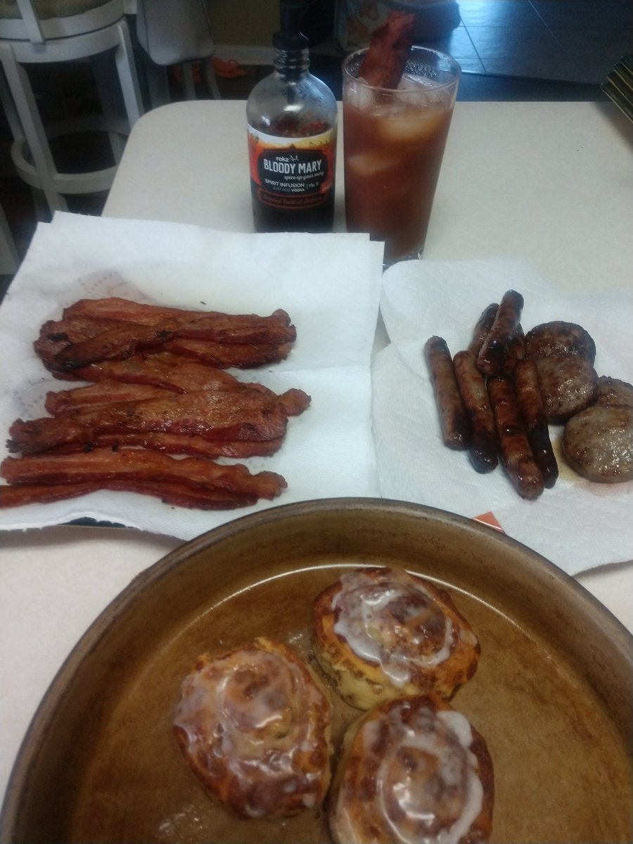 dudetipball's tweet photo. A well earned Vodka infused Bloody Mary for the Chef!!!! https://t.co/mOpXPECG5p