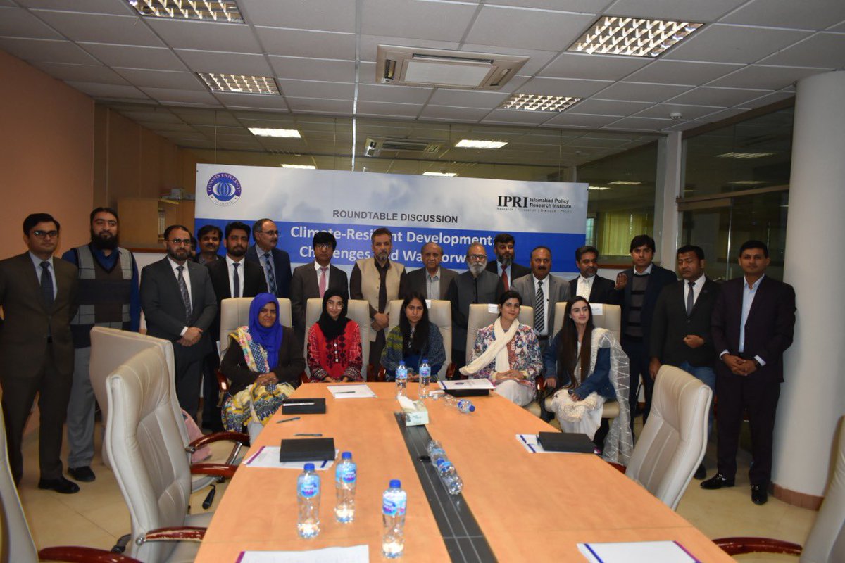 DrTMAwan's tweet photo. GND 22 - Roundtable on Climate Resilient Development - Challenges and Way Forward @CUIofficial @IPRI_Pak 

@AmbDrRaza @CSC_CUI @Pakchina__yc @SalmanAneel @JabirNaqvi https://t.co/eKXpHPfLCR