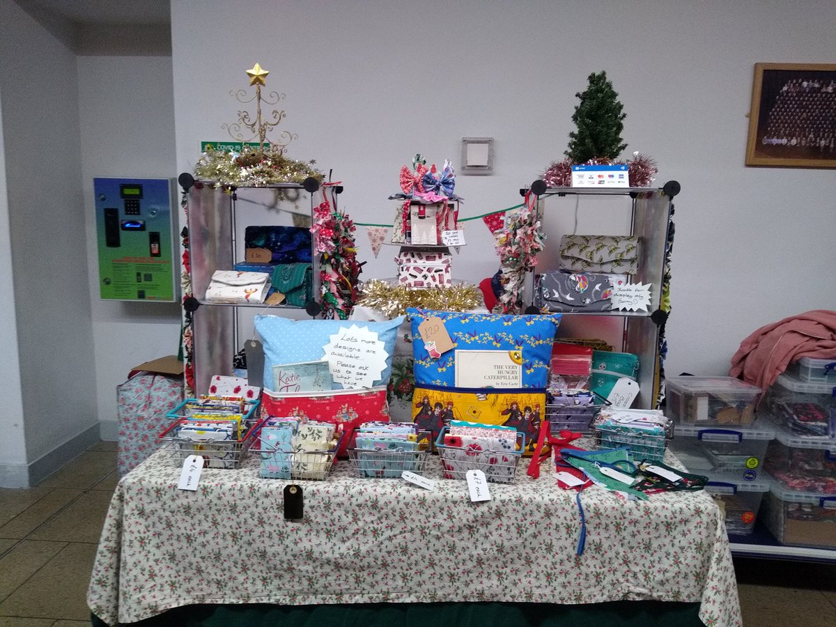 TheSewMustGoOn's tweet photo. At the first Christmas fair! 🎄☃️ https://t.co/ljJg4pBw09