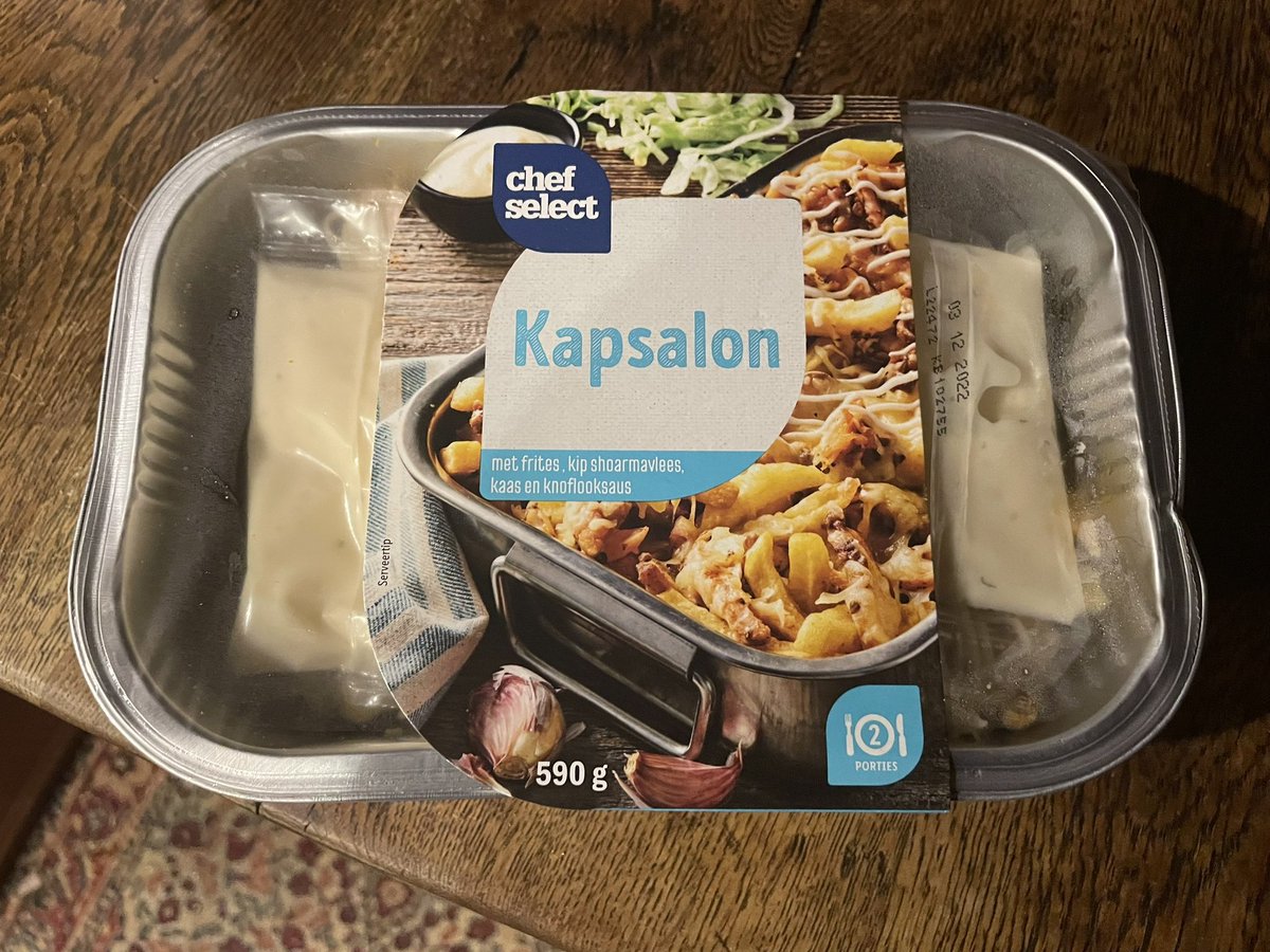 Loop je als (oud) Rotterdammert in de <a href="/LidlNederland/">Lidl Nederland</a> in #Groningen ligt er een #kapsalon in het schap. #diemoetenwetesten #rotterdamsekapsalon