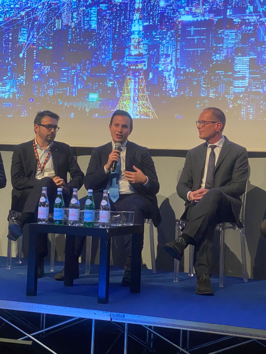 Fabrick (@fabrickplatform) on Twitter photo "La normativa #PSD2 ha spinto le banche ad aprirsi da un punto di vista culturale. Presto arriverà il momento in cui tutti i principali player bancari italiani inizieranno a suonare il loro "Stradivari"."
Alberto Mussinatto, Head of Business Development, Fabrick.
<a href="/Payvolution/">Il Salone dei Pagamenti</a> "La normativa #PSD2 ha spinto le banche ad aprirsi da un punto di vista culturale. Presto arriverà il momento in cui tutti i principali player bancari italiani inizieranno a suonare il loro "Stradivari"."
Alberto Mussinatto, Head of Business Development, Fabrick.
<a href="/Payvolution/">Il Salone dei Pagamenti</a>
