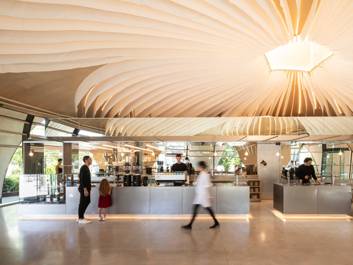 lumentruss's tweet image. Excited to announce one of our projects won BEST OF CANADA national interior design award in the retail category for 2022. zcu.io/sKJi

#lightingdesign #lightingdesigner #lightinginspiration #lightingsolutions #interiordesign #architecturallighting #lumentruss