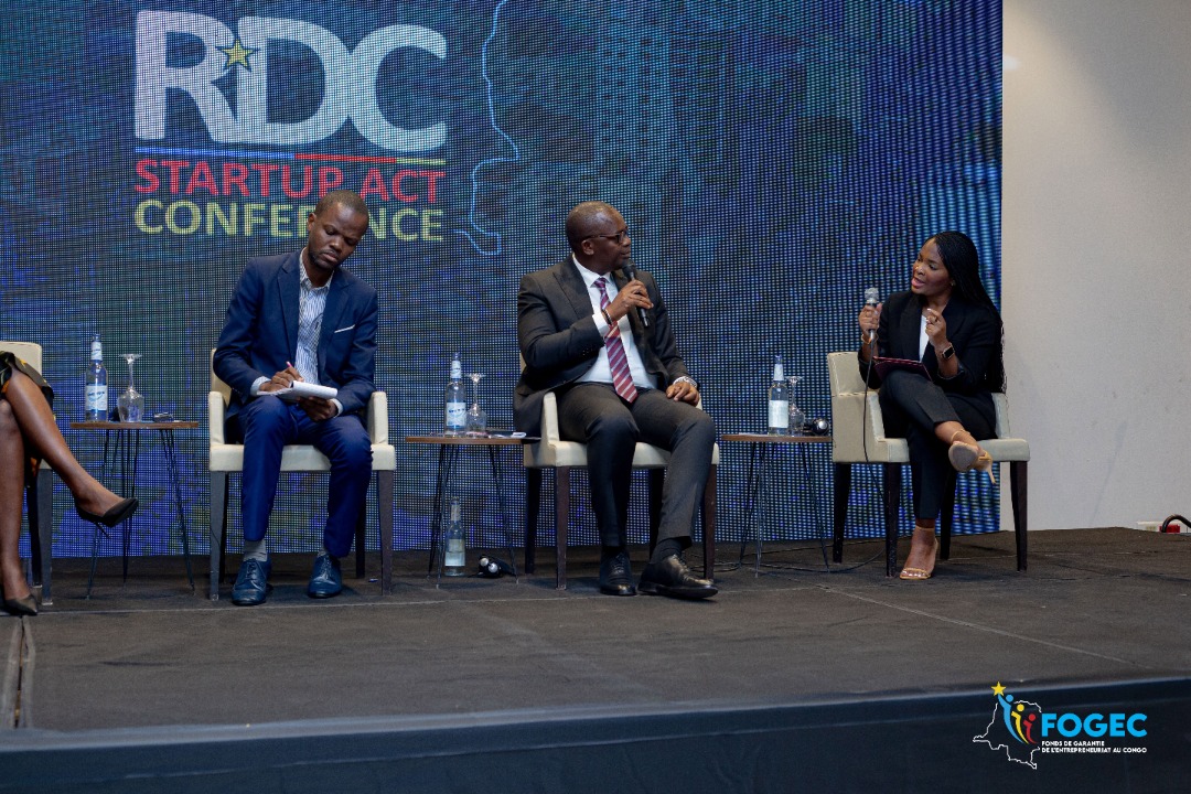 FogecRdc's tweet photo. La loi qui définit et donne un cadre à l'#Entrepreneuriat et les #Startups ne concerne pas que le secteur de la tech, mais tous les secteurs de l'entrepreneuriat faisant preuve d'#Innovation, a  précisé le DG @LMunzemba à la conférence #StartupActRDC.

@Presidence_RDC @MinEPME_CD https://t.co/d5vGEvbyIB